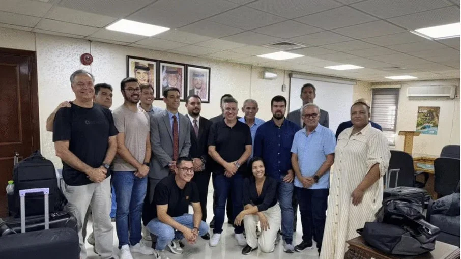 A Odisseia dos Tontos: prefeitos fazem turismo em Israel