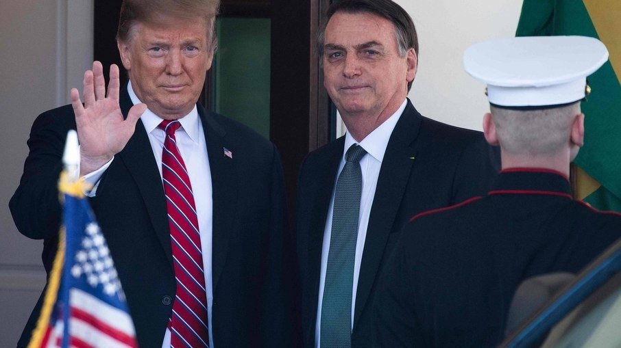Derrota de Bolsonaro: tarifaço enterra PL da Anistia na Câmara